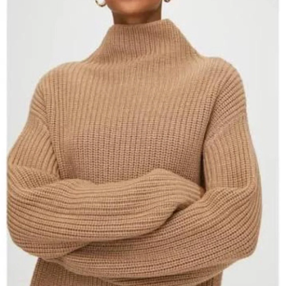 Aritzia Wilfred Montpellier Turtleneck Sweater 100% Merino Wool XS Beige/Caramel - Picture 2 of 11